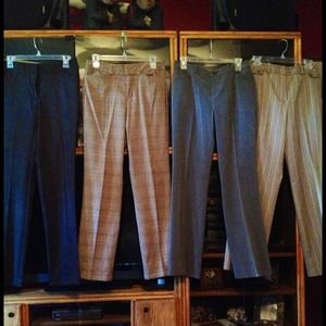 4 pant bundle pant special. Size 4 avg.$5 each 😑