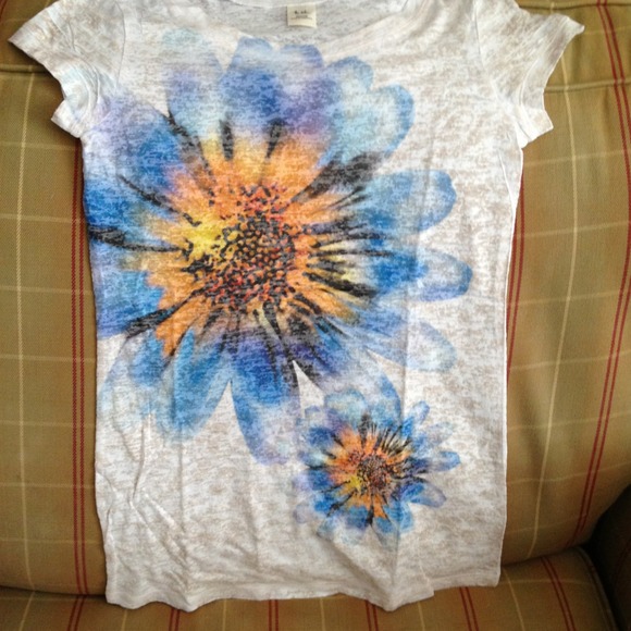 💥💥SOLD💥💥Summer floral tee ((new))