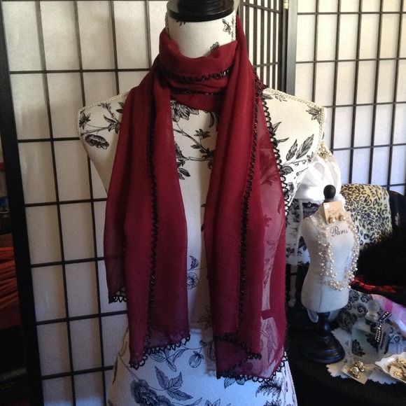 Scarf with beaded trim