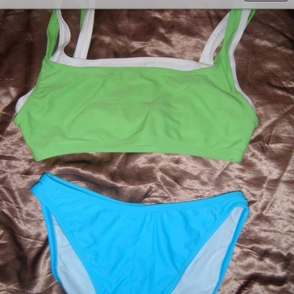 Anne Cole color block swimsuit Cute!!