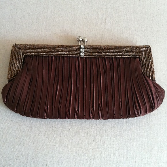 Brown clutch