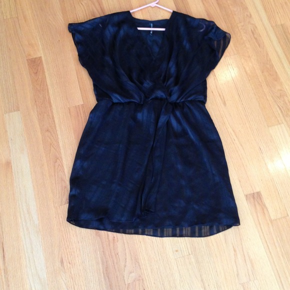 NWOT Pretty Black Dress