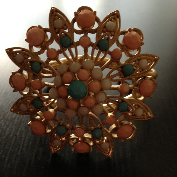 Bangle - Picture 1 of 3