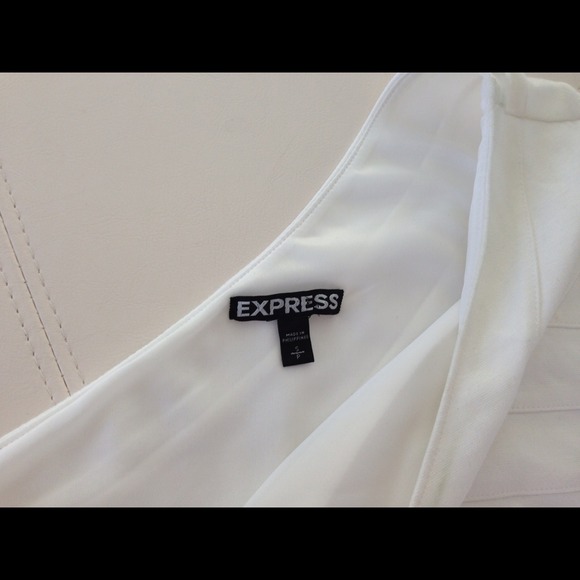 Express One-Shoulder Banded Dress - Picture 3 of 4