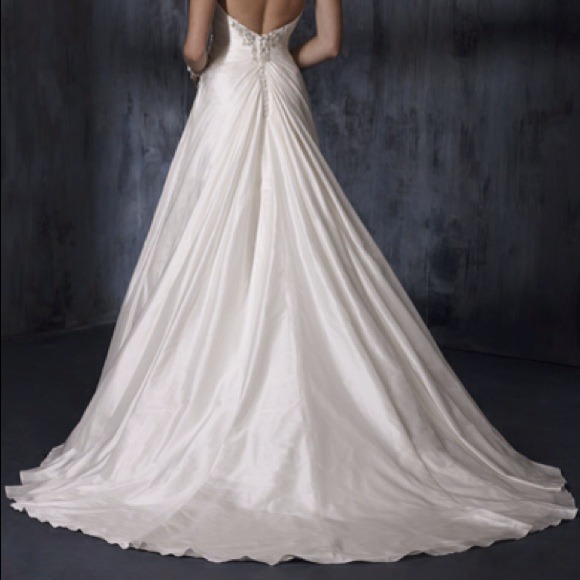 Maggie sottero wedding gown - Picture 4 of 4