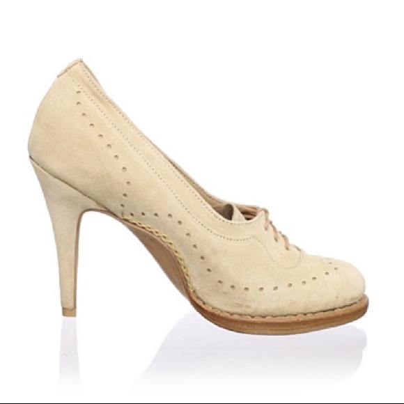 The Office of Angela Scott Miss Wright Pump