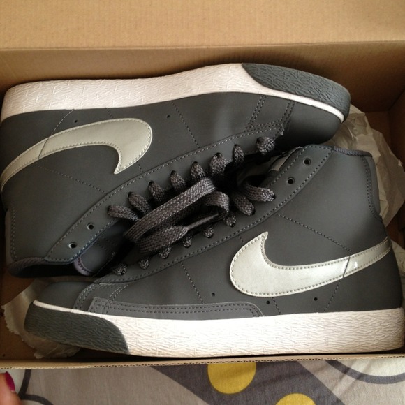 Wmns Blazers