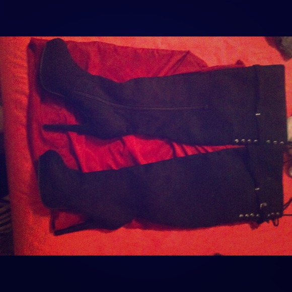 Traded with @chellesncheese for phone cover