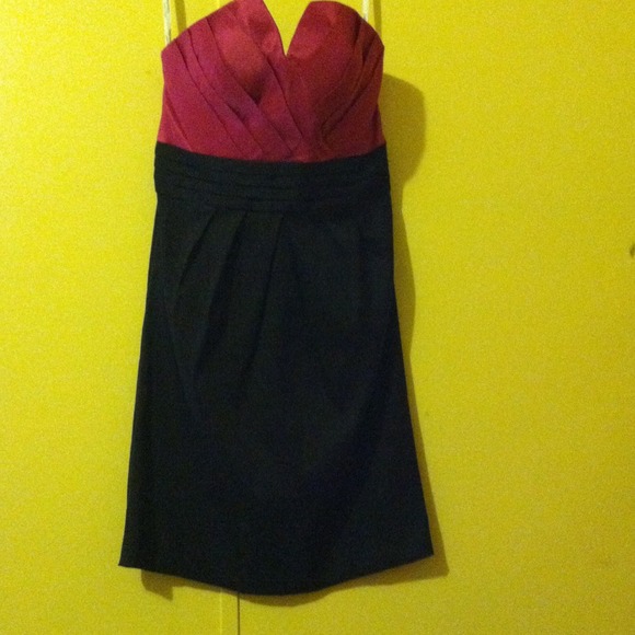 elegant dress - Picture 1 of 2