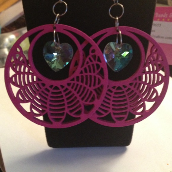 Super cute valentines day earrings