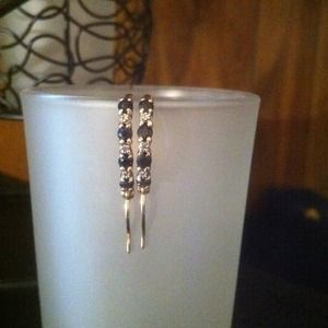 14k gold black sapphire and diamond-x