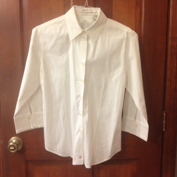 Perry Ellis Crisp 3/4 sleeve button down shirt