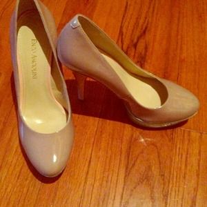 REDUCED⬇Enzo Angiolini "Smiles" Color Block Pumps