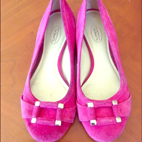 Talbots Magenta Flats Size 8 1/2