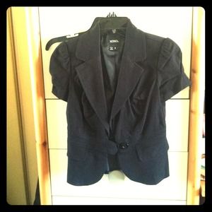 Black Short Sleeve Blazer