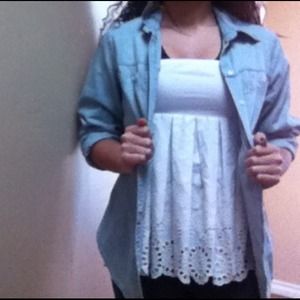 Beautiful White Top!