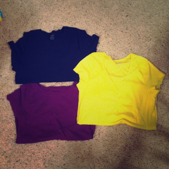 Old Navy Tops - Three tees- $11 for all