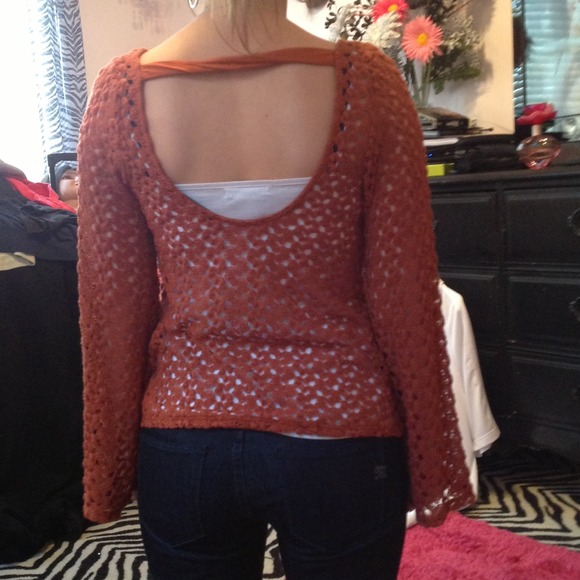 Top! - Picture 2 of 2