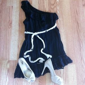 One Shoulder dress
