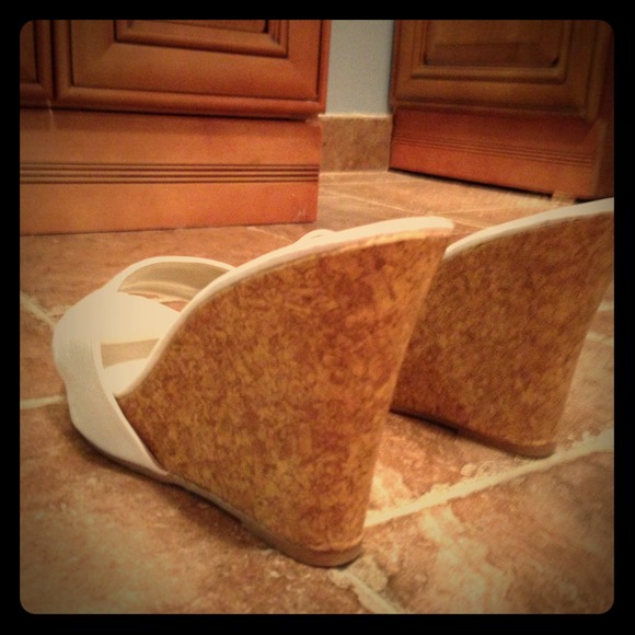 Cute white wedges!