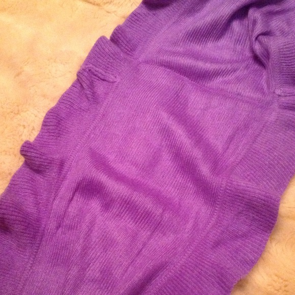 🌹Reserved🌹Lavender ruffled infinity scarf - Picture 2 of 2