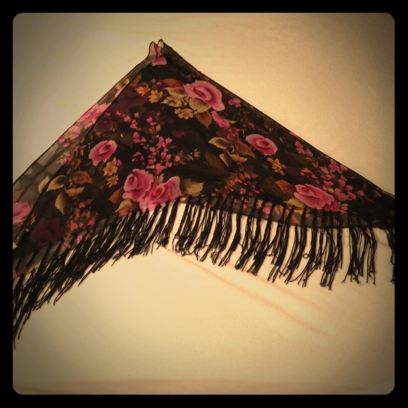 Sold!! Floral scarf