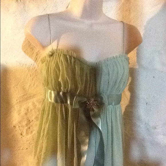 *****Sold*****Victoria's Secret Elegant Camisole