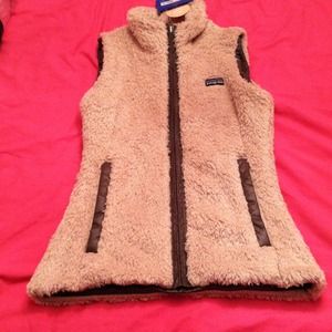 Tan/ brown patagonia vest