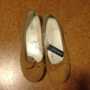 Faded Glory flats size 7