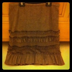 Knee length Ann Taylor loft ruffled skirt.