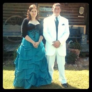 Ball gown dress only worn once size 12 $80