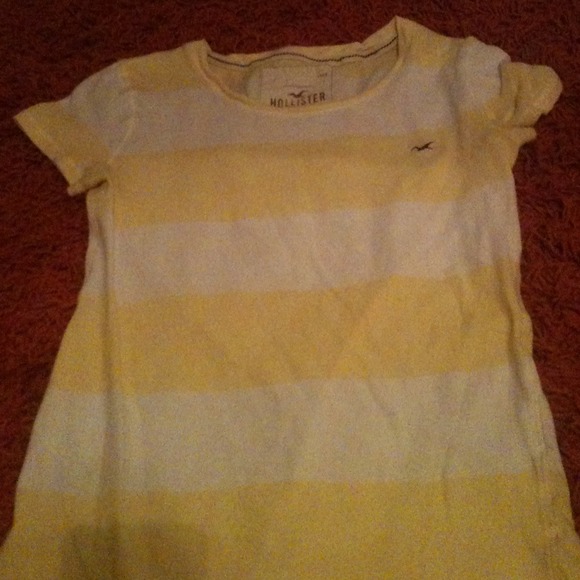 Hollister shirt