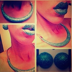 Necklace & Earring Set