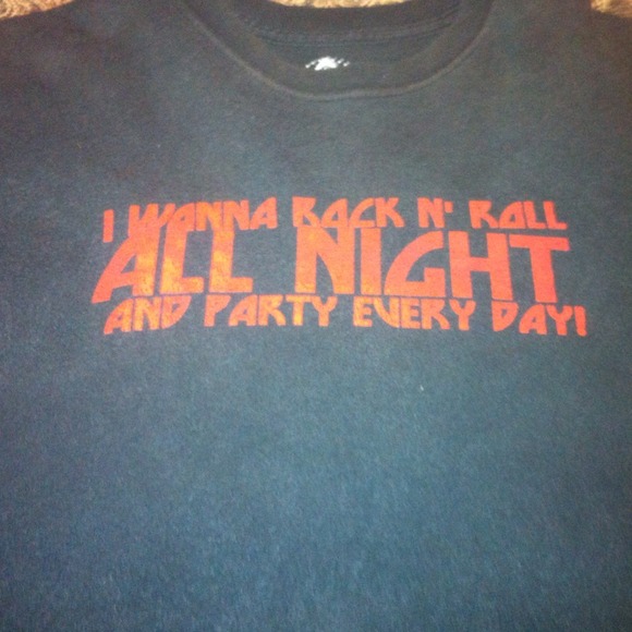 Faded black KISS shirt