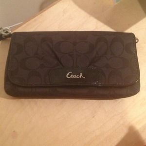 Coach  wristlet