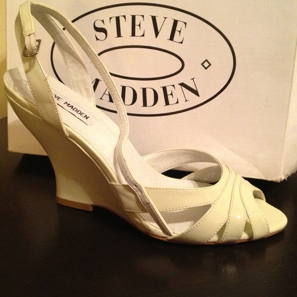 ⛔SOLD⛔Shoes! - Picture 2 of 2