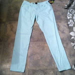Brand New With Tags Light Blue Skinny Jeans Size 2