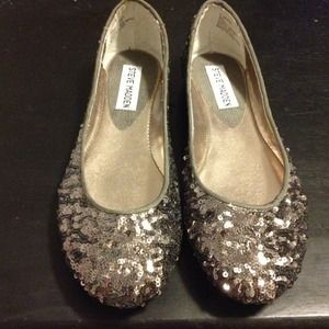 ⭐REDUCED! Steve Madden sequin flats⭐