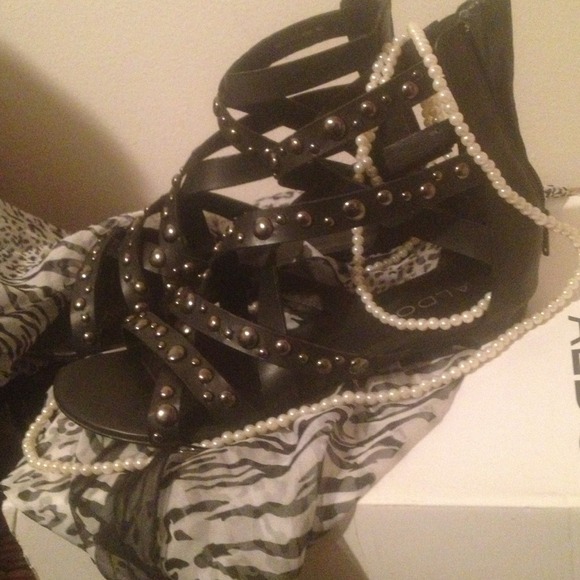 Black With Studs Sandals - Picture 1 of 2