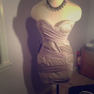 Fun , chic, mini bebe dress never worn !