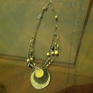 Price is slashed!! Beautiful necklace