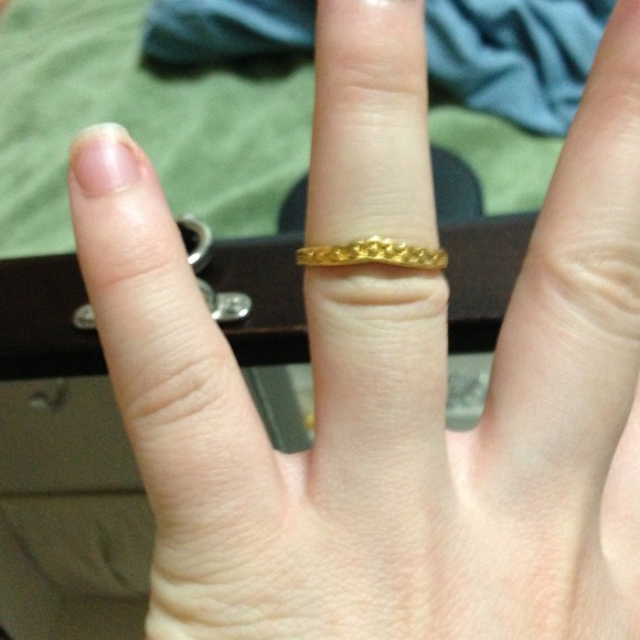 Jewelry - 24k  yellow gold ring