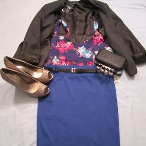 ***SOLD****NEW! Blue pencil skirt