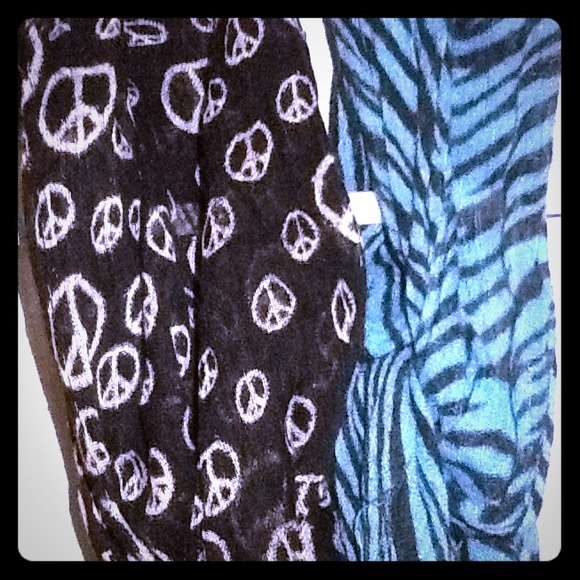 Black&white peace sign & aqua&black zebra scarfs~