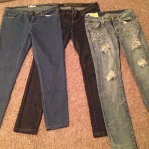 REDUCED----Cute Jeans Bundle!!!