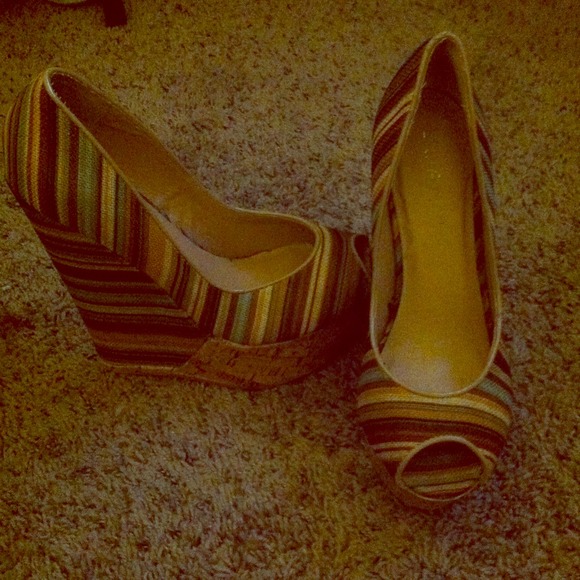 Liliana Striped Wedges! Trades? - Picture 1 of 4