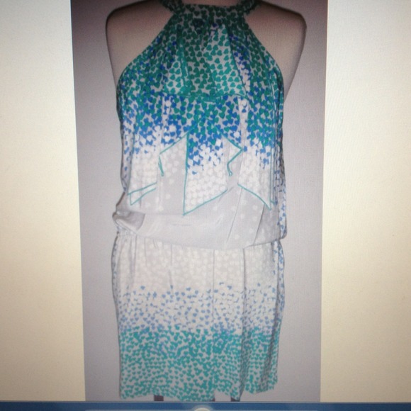 BCBGMaxAzria Dresses & Skirts - Bcbgmaxazria scarf neck halter dress