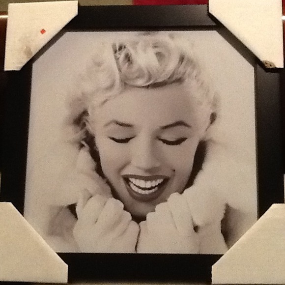 Marilyn Monroe bundle for @swtcandi11