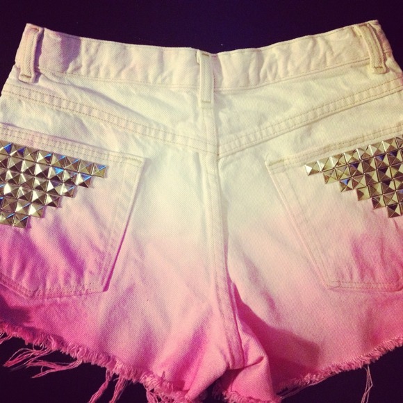 Pink high waisted dip dyed cutoffs