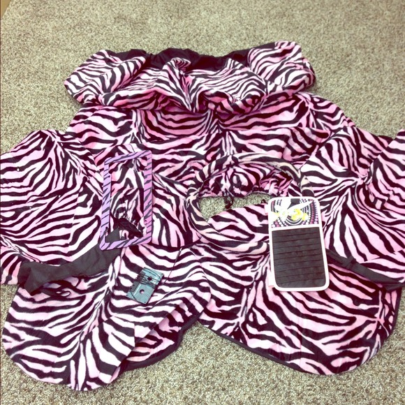 CAR SET BUNDLE OR SEPARATE